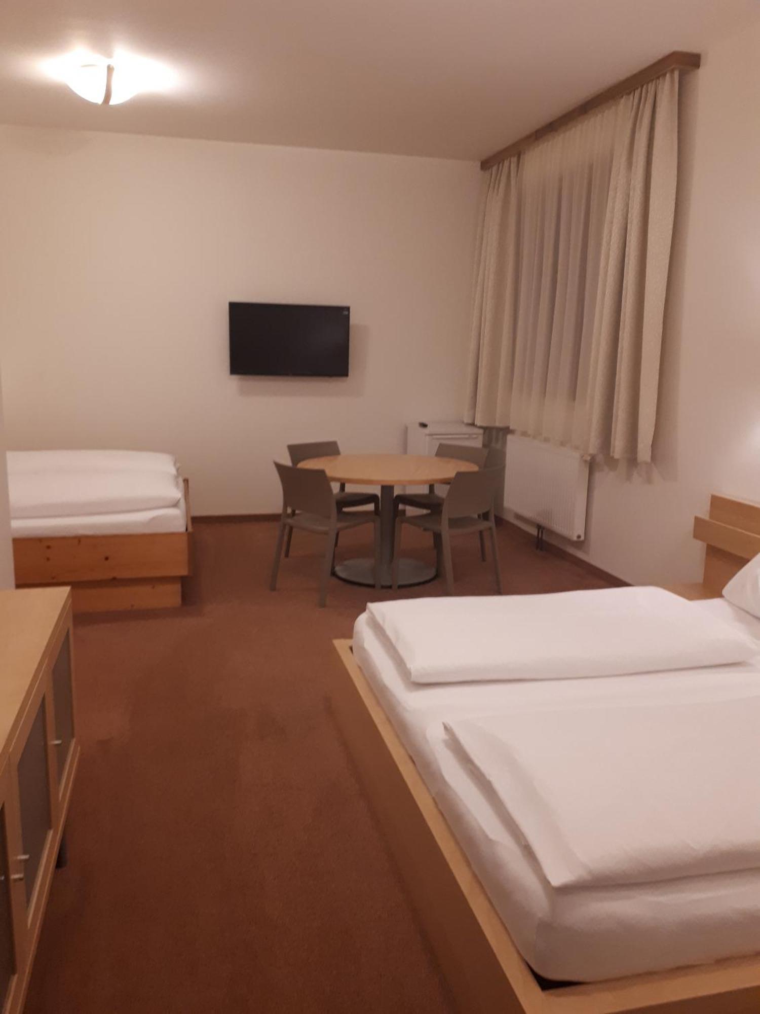 Hotel Starjet Flachau Zimmer foto