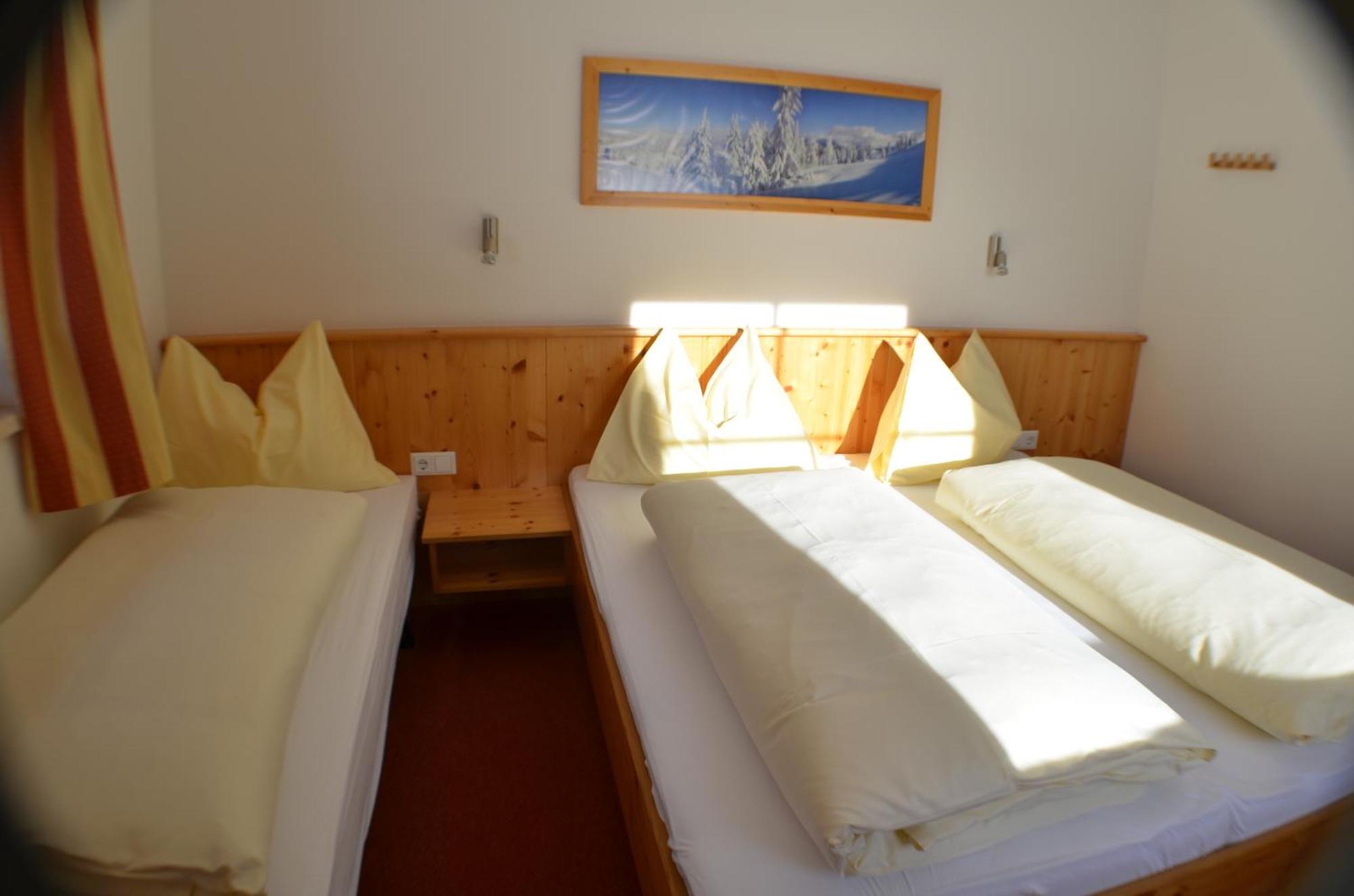Hotel Starjet Flachau Zimmer foto