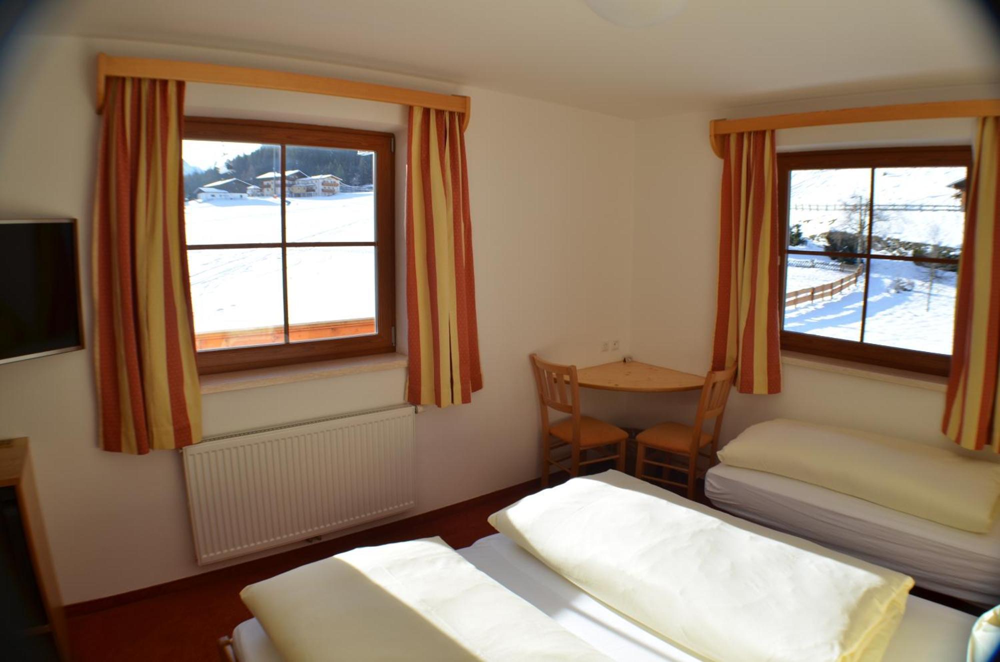 Hotel Starjet Flachau Zimmer foto